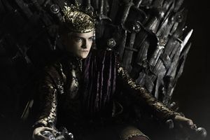 Joffrey throne season 2.jpg