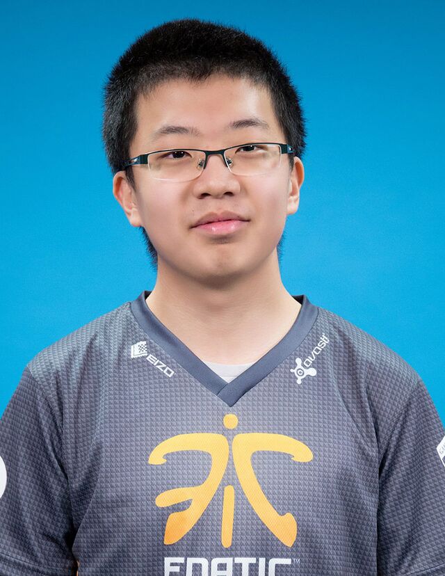 Excalibur - DotA中文维基 - 灰机wiki - 北京嘉闻杰诺网络科技有限公司