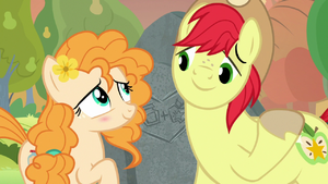 Bright Mac teasing Pear Butter S7E13.png