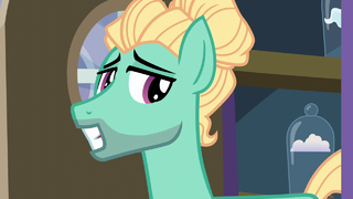 Zephyr Breeze grinning at his mother S6E11.png