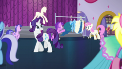 Rarity singing Rules of Rarity second reprise S5E14.png