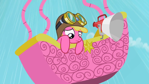 Cherry Berry in a hot air balloon S2E08.png
