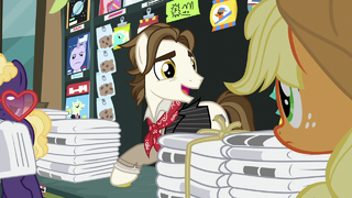 Newspaper Pony "it's never a good time" S5E16.png