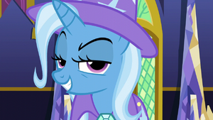 Trixie's grinning entrance S6E6.png