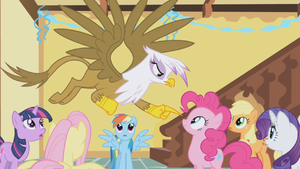 Gilda pointing at Pinkie S1E5.png