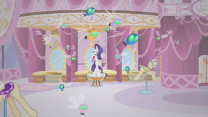 Rarity Screaming harder S01E10.png
