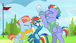 Rainbow Dash's parents start smothering her S7E7 HD.png