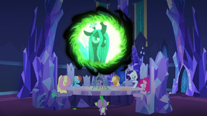 Queen Chrysalis appears in the communication window S6E25.png