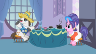Rarity and Sweetie Belle's parents S2E5.png