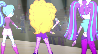 Backstage view of the Dazzlings EG2.png