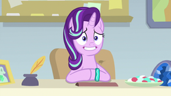 Starlight awkwardly listening to Silverstream S9E11.png