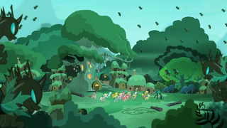 Changeling army surrounding the village S5E26.png