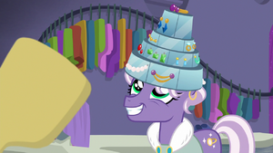 Jeweled Pony happy with her jewel hat S8E4.png