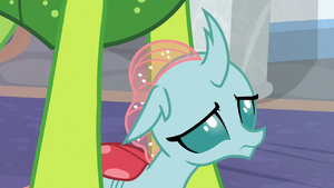 Ocellus scared of General Seaspray S8E1.png