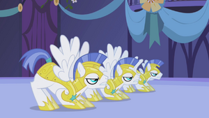 Royal guards prepare to attack Nightmare Moon S1E02.png