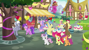 Crusaders walk past the Ponyville Cafe S8E10.png