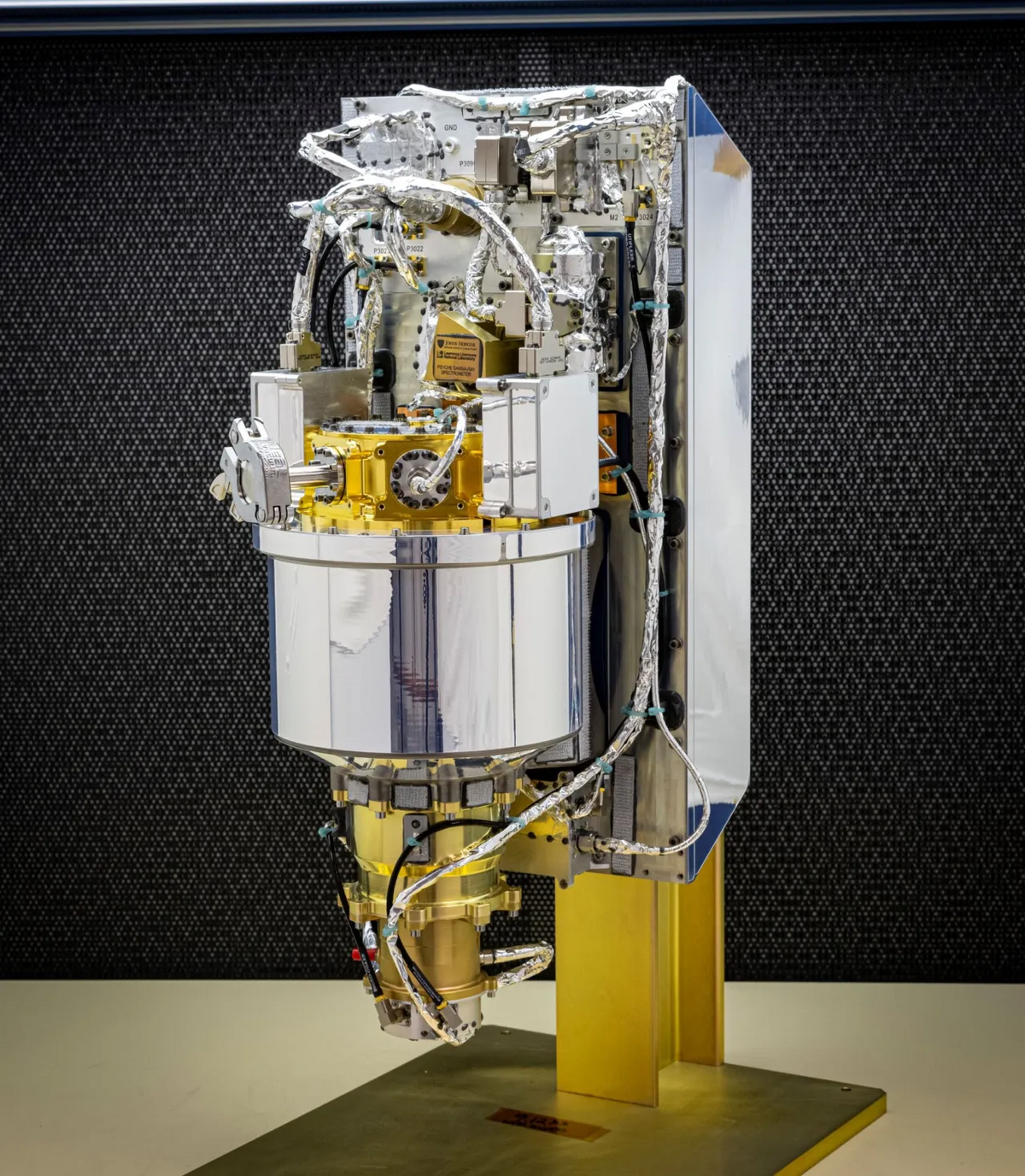 文件:Psyche-instrument-grns-gamma-ray-spectrometer.webp - 卫星百科，很认真的中文航天百科 ...