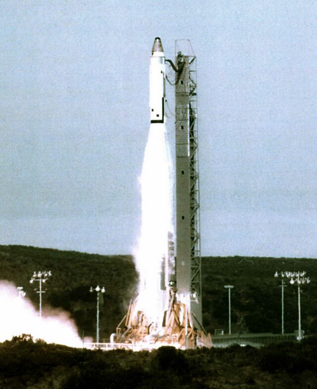 文件:Midas 3 VAFB 19610712 097D 2169.jpg - 卫星百科，很认真的中文航天百科 - 灰机wiki - 北京嘉 ...